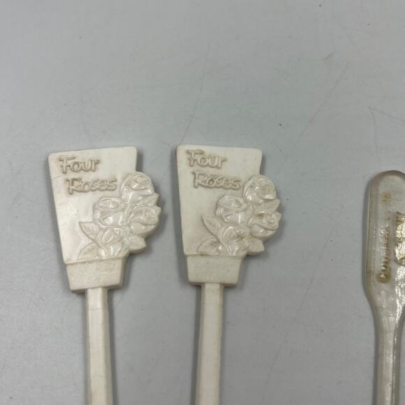 Vintage Lot Cocktail Stirrers Textured Four Roses Virginia Country Club Clear - Picture 2 of 9